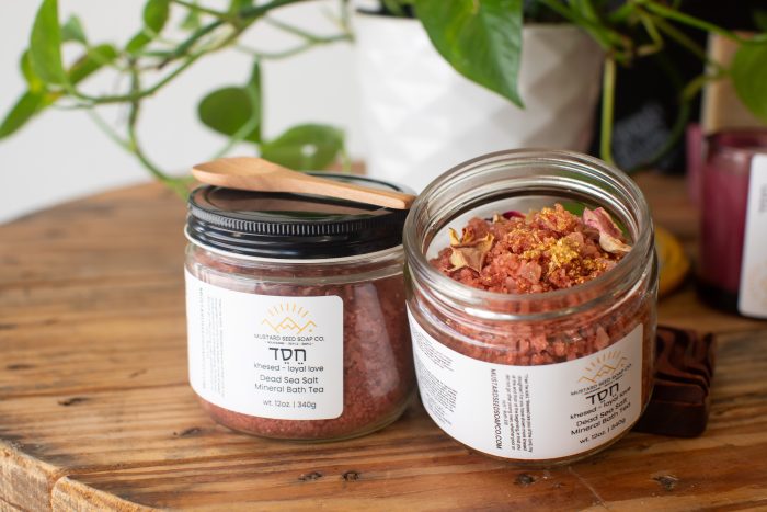 חֶ֔סֶד – Khesed (loyal love) Bath Tea Salts